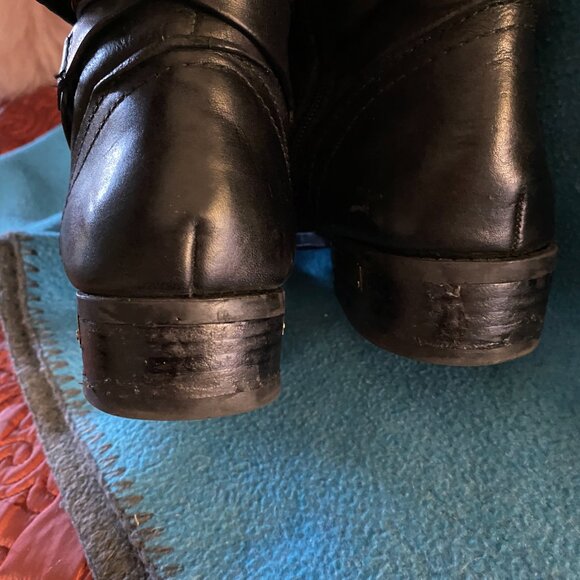 GUC Vince camuto "Prini" Leather Riding Boots~8 1/2M - Picture 2 of 6